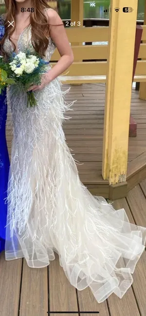 Jovani Prom Dress thumbnail 1
