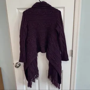 Zara size medium‎ sweater thumbnail 4