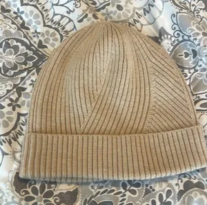 Twist Of Cozy Knit Beanie OS thumbnail 5
