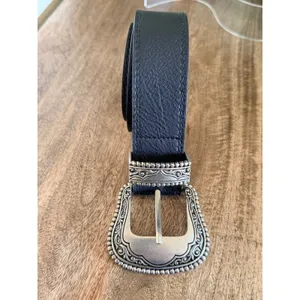 Vince‎ Camuto Western Belt Women Small Black Silver Engraved Buckle Boho Cowgirl thumbnail 2