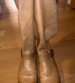 Frye Veronica short camel rugged riding Boot thumbnail 4