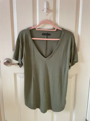 Abercrombie Olive Green Drapey V-Neck thumbnail 2
