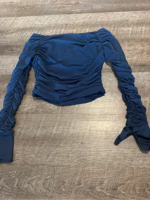 Princess Polly Moreno Off The Shoulder Navy Top thumbnail 5