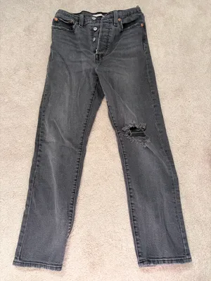 Levi’s Wedgie Straight Jeans thumbnail 1