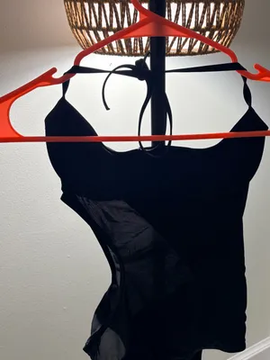 Victoria’s Secret Swimsuit thumbnail 2