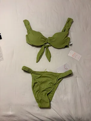 Dippin' Daisy's Olive Green Verona Underwire Bikini Top thumbnail 4