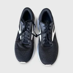 Brooks Ghost 16 Women’s 10.5 Black White Running Shoes Sneakers Athletic thumbnail 9