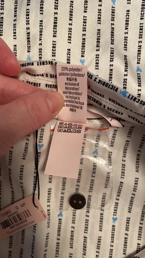 Victoria’s Secret button down sleep shirt Sz Med thumbnail 3