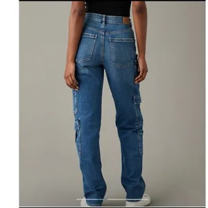 American Eagle Super High Waisted Baggy Straight Cargo Jean Women’s 4 Regular thumbnail 7
