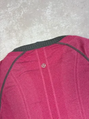 Lululemon Swiftly Tech Short Sleeve Shirt In Magenta thumbnail 4