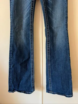 Miss Me Woman’s Jeans Size 28 Bootcut -See Fix By Zipper thumbnail 2