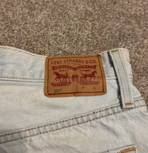 Levi’s Jean Shorts thumbnail 3