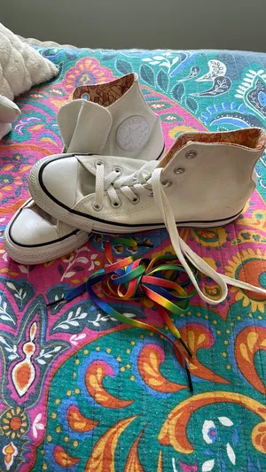 Converse Limited Edition Pride thumbnail 3