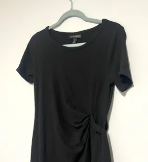 A Pea in the Pod Black Short Sleeve Maternity Dress thumbnail 5