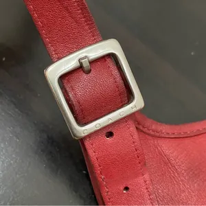 Vintage COACH 9131 Legacy Saddle Red Leather Flat Crossbody Shoulder Bag thumbnail 12