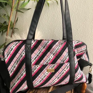 Betsey Johnson Pink white black Luv weekender duffel travel suitcase hand bag purse tote thumbnail 2