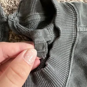 Aerie bow crewneck sweatshirt thumbnail 3