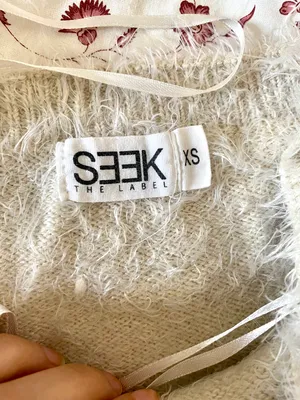 Seek Off The Shoulder Top thumbnail 5