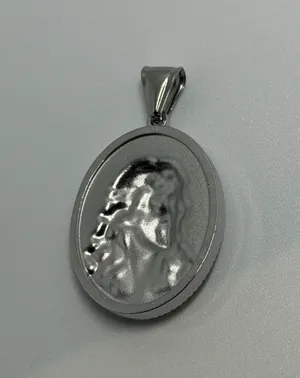 Religious Christ face Pendant thumbnail 3