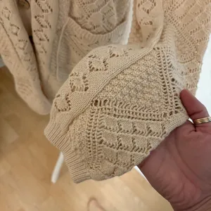 FREE PEOPLE BEACH Get Away Faux Crochet Cardigan Tan Size Medium‎ NWT thumbnail 4