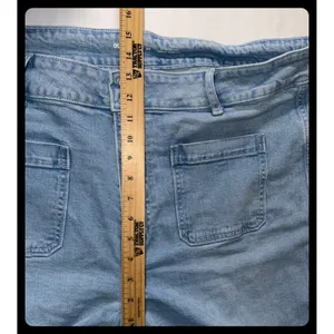 Old Navy Sky-Hi Wide Leg Jeans Womens 20 Light Wash Extra High Rise Denim thumbnail 4