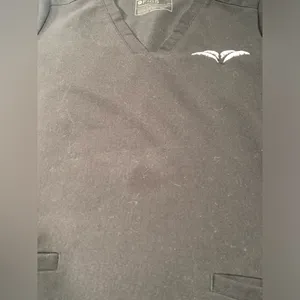 Figs black technical collection top medium thumbnail 2