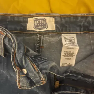 Levi's Signature by Levi Strauss Dark Indigo Denim Skort thumbnail 3