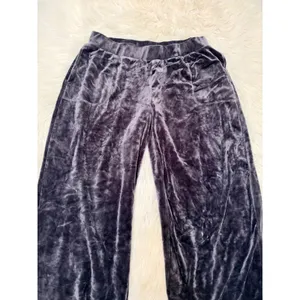 24/7 By Soma Women's Sz XL Cropped Wide Leg Lounge Pant Dark Gray Velour Pockets thumbnail 2