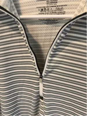 Patagonia Capilene 3 Midweight 1/4 Zip Top Size M Grey White Striped thumbnail 5