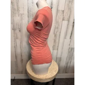 Athleta Ruched Side Fitted Tee Shirt Women’s Small Coral Stretch Top thumbnail 3
