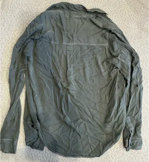 American Eagle Green Button Up Top thumbnail 2