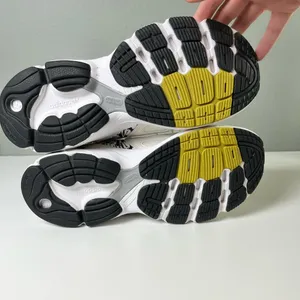 Adidas Astir Butterfly Athletic Sneakers Black White 9.5 thumbnail 11