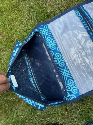 Quilted Vera Bradley travel organizer and wallet set 💙💙 thumbnail 12