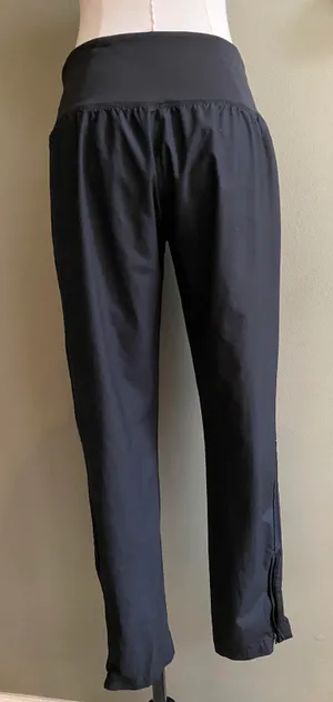 Black Pants thumbnail 3