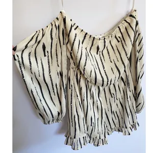 Wild Honey Womens Off Shoulder Romper Cream‎ Black Stripe Balloon Sleeve Medium thumbnail 4
