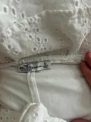 Hollister Grad dress thumbnail 3