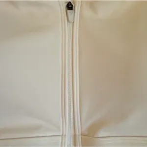 Gymshark Zip Front Sports Bra White Size S Medium Support Athletic Top thumbnail 3