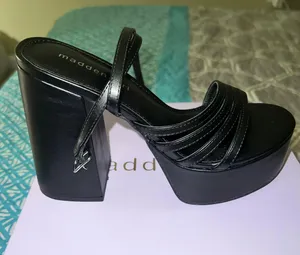 Steve Madden Black Heels thumbnail 1