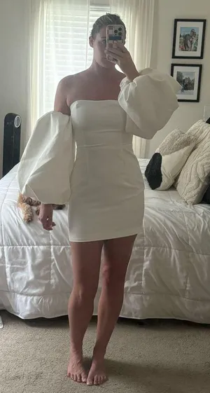 Pretty Little Thing White Dress thumbnail 1