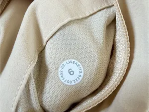 Lululemon Women’s Multi-Pocket Cargo High-Rise Hiking Skirt Skort in Prosecco 6 thumbnail 9