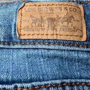 Levis 515 Womens Size 14 Bermuda Denim Shorts Cuffed Stretch Jean Casual Summer thumbnail 12