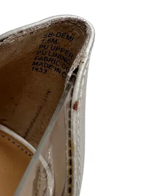 Betsey Johnson Size 7.5 Transparent Pointed Toe High Heels Silver Embellish thumbnail 8