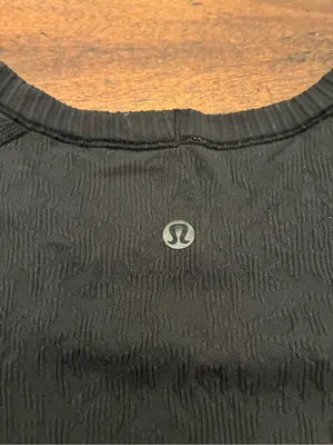 Lululemon Rest Less Pullover Top Women’s 6 Black Long Sleeve Shirt Textured thumbnail 4