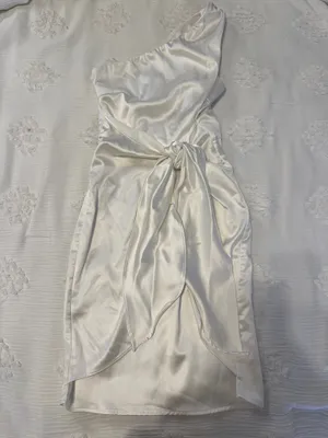 White satin one shoulder mini dress - size 6 thumbnail 2