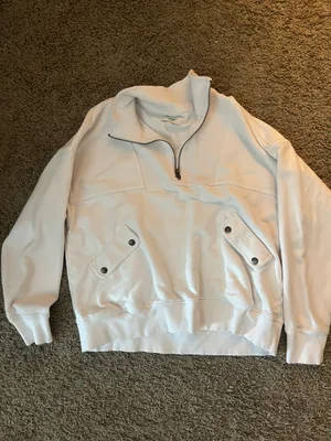 Quarter Zip thumbnail 1