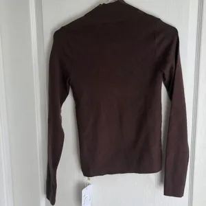 Commense Womens‎ Knit Top Size Medium Brown Long Sleeve Mock Neck Slim Fit NWT thumbnail 5
