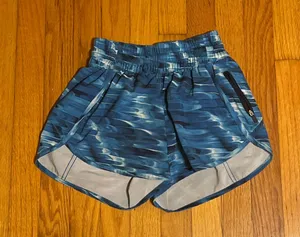 Lululemon Shorts thumbnail 1