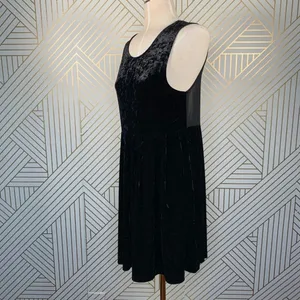 Minkpink Clean Little Black Velvet‎ Dress Sheer thumbnail 6