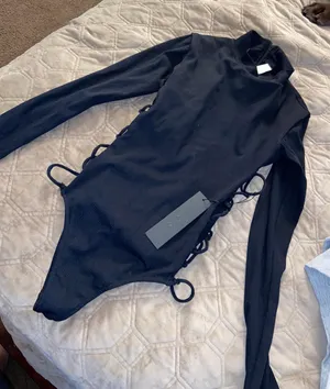 Mary grace swim rash Guard Top thumbnail 4