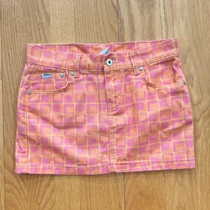 The Ragged Priest Doll Denim Mini Skirt Size 24 Pink‎ Orange Square Print Y2K thumbnail 2